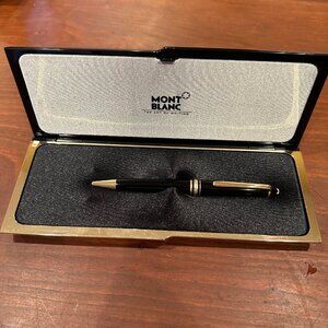 BRAND NEW Mont Blanc Meisterstuck Classique Ballpoint Pen with original box/case